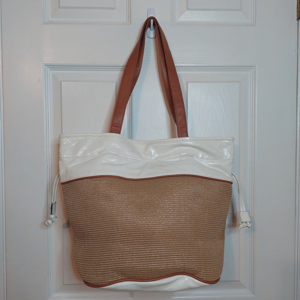 Emilie M White Tan Woven Faux Leather Cinch Tote Shoulder Bag Beachy Coastal